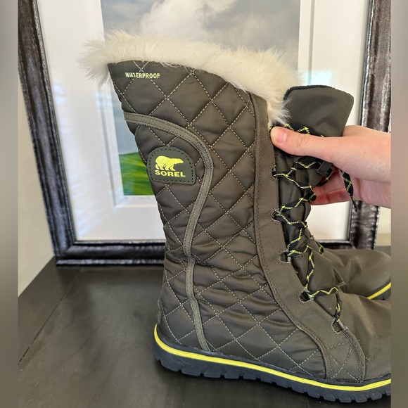 Sorel Cozy Cate Women’s Snow Boot 8 - Picture 3 of 6